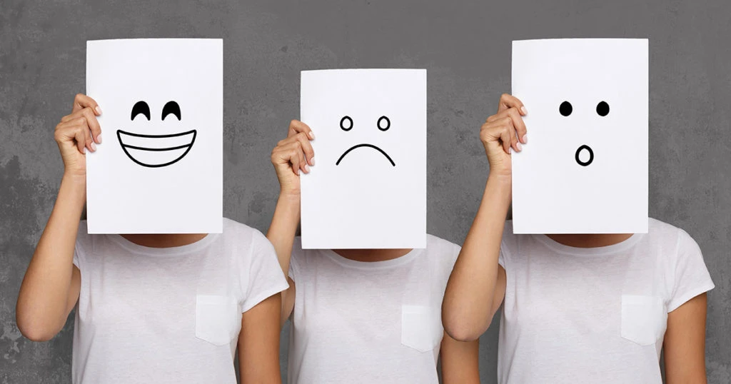 مزایا و چالش&zwnj;های توجه به احساسات پنهان کاربر